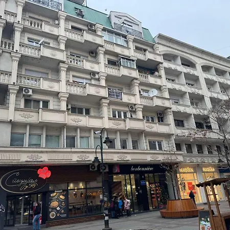 Lijo In Macedonia Sq Skopje