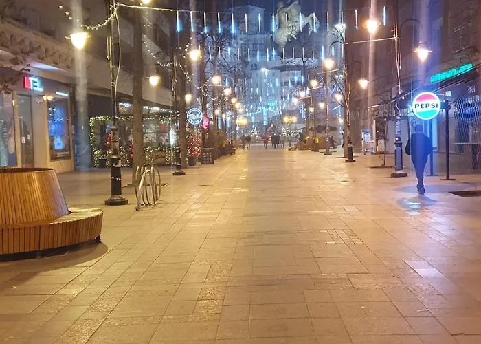 Lijo In Macedonia Sq * Skopje